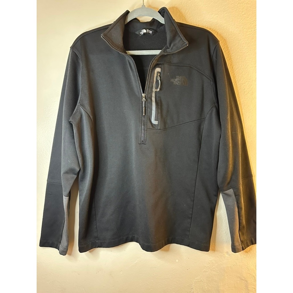 The North Face Pullover Jacket - Quarter Zip - Lightweight - Black - L